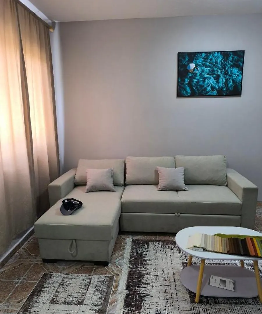 Hotel Daniel&Roel Tirana